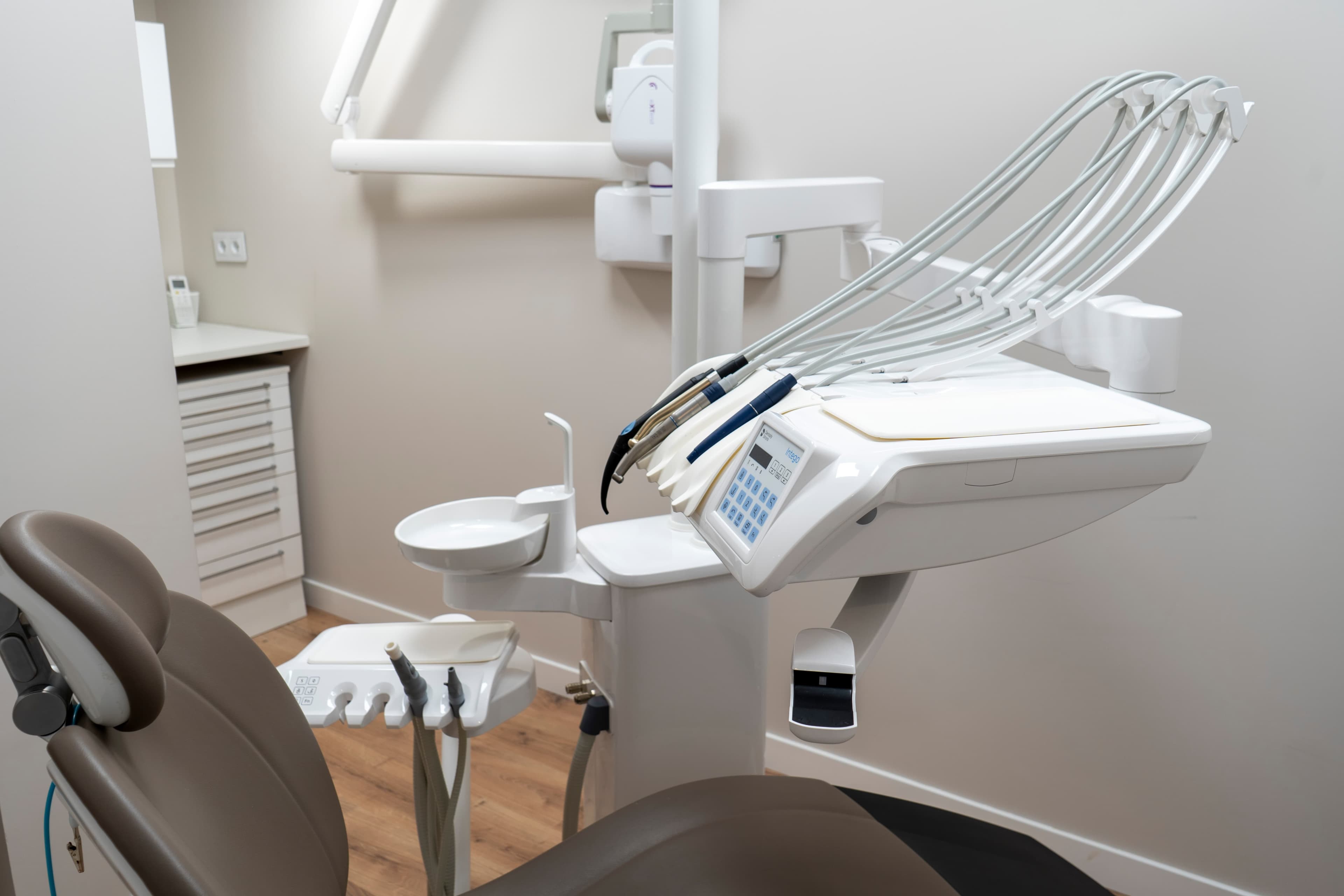 Gestión de licencias y autorización sanitaria de una clínica dental en Madrid